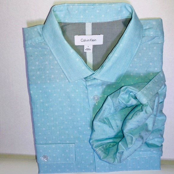 👨🏼‍🦱👔CALVIN KLEIN SHIRT👔👨🏼‍🦱 - Picture 1 of 1